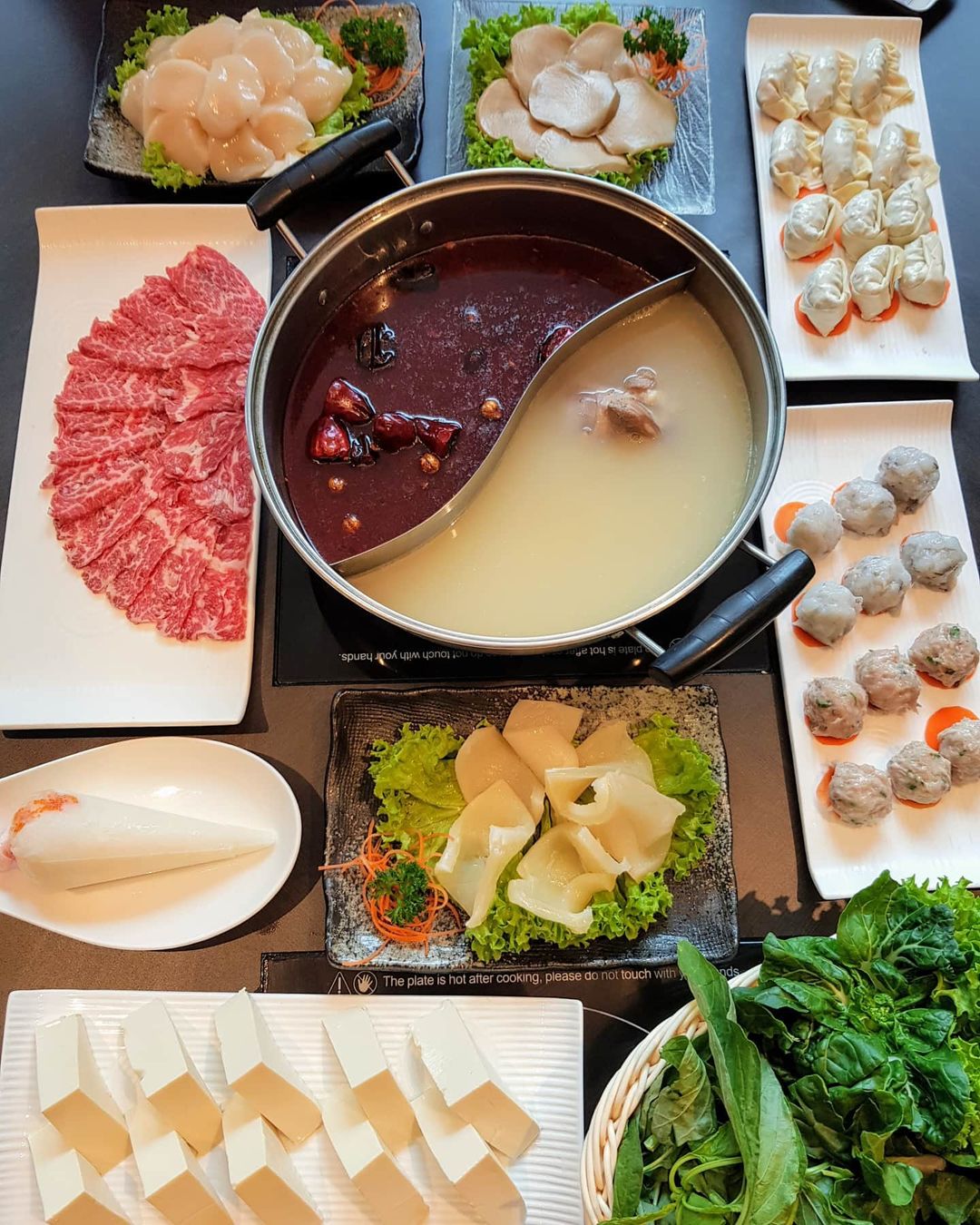 imperial-treasure-steamboat-restaurant-flatlay