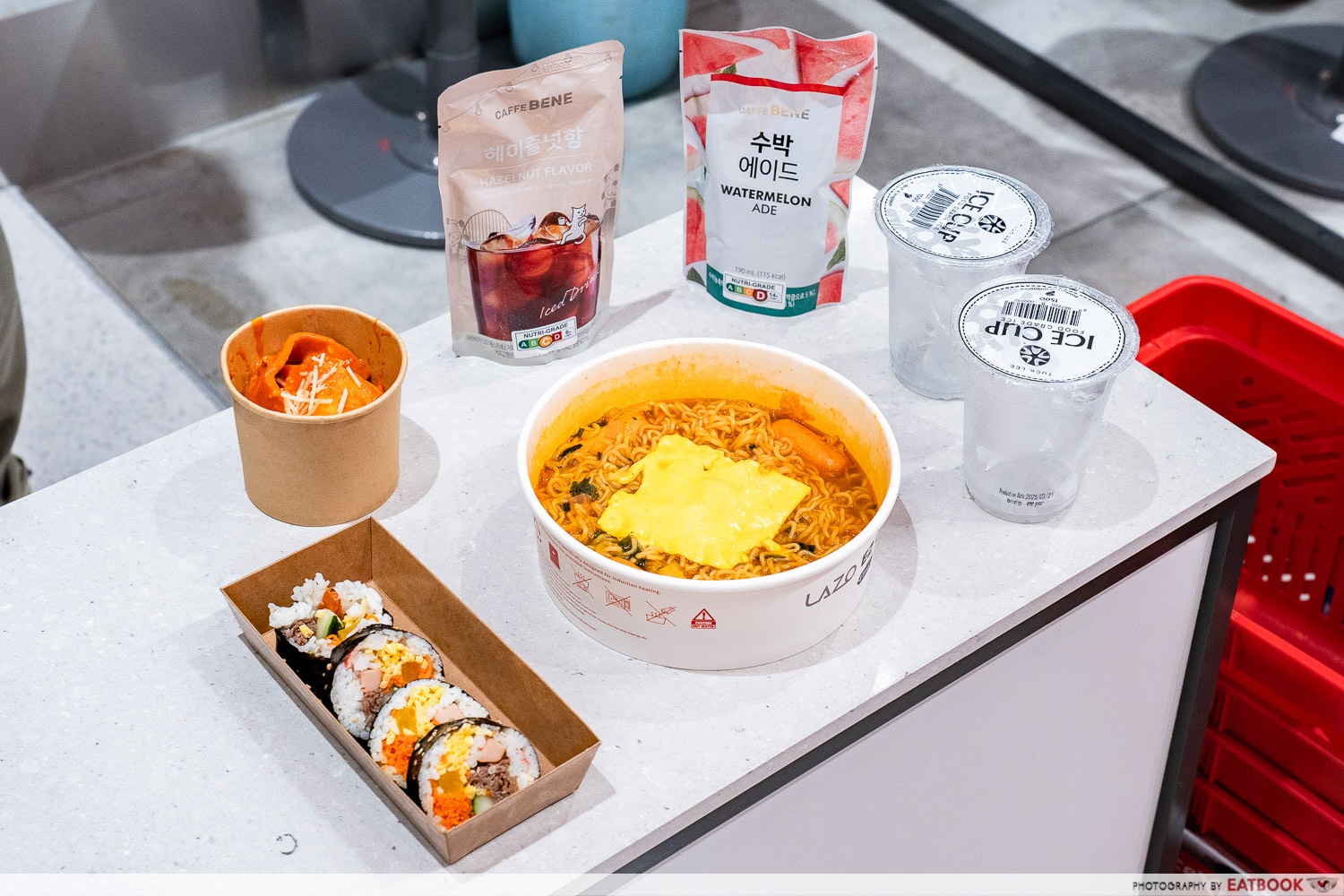 lotte-mart-flatlay