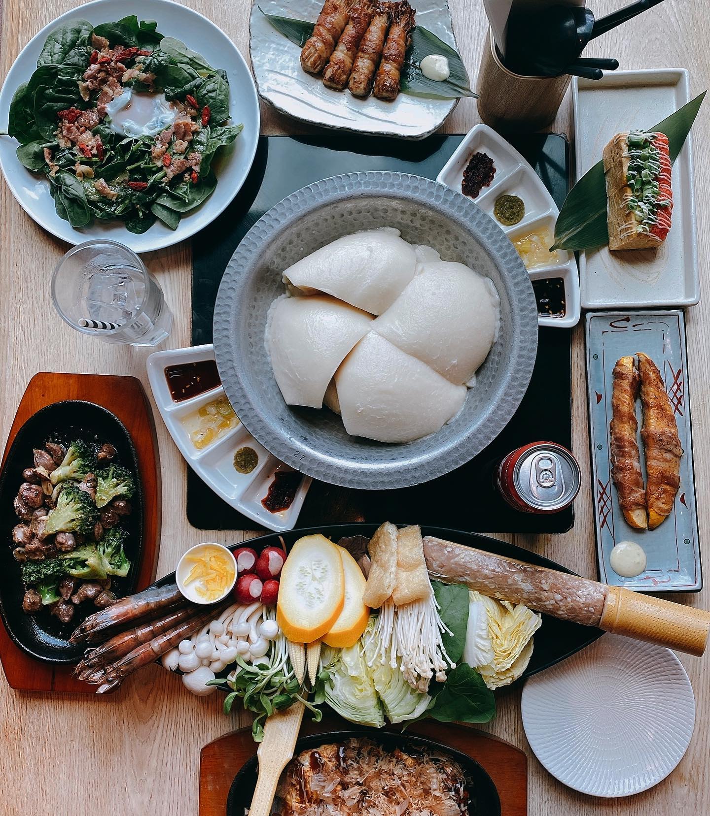 tsukada-nojo-flatlay