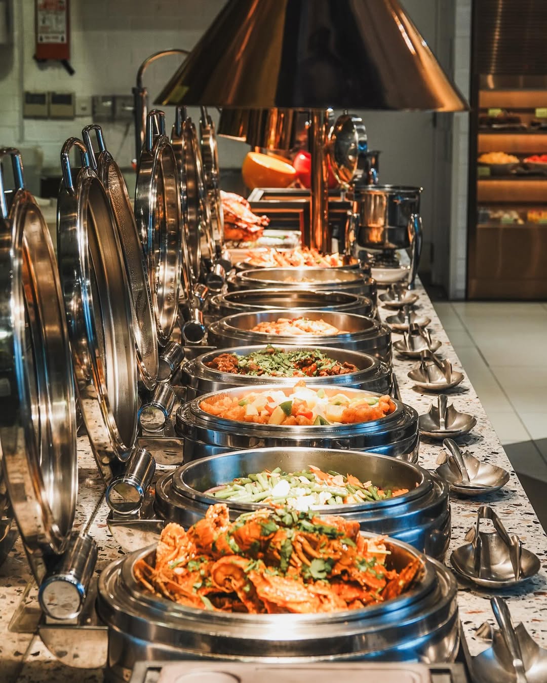 21-on-rajah-buffet-spread