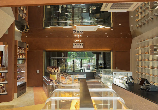 365-Bakery-ambience