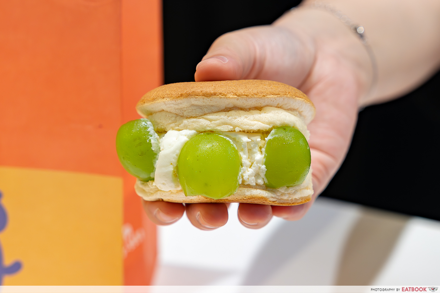 Moe-Moe-Soft-Souffle-Grape