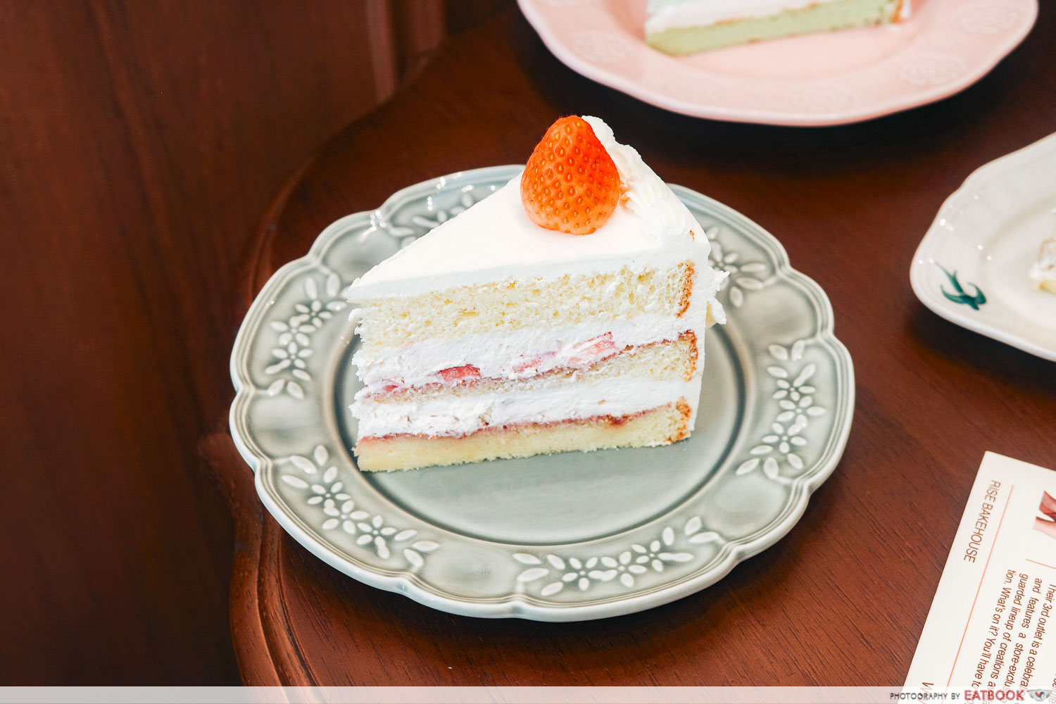 RISE-BAKEHOUSE-STRAWBERRY-CAKE