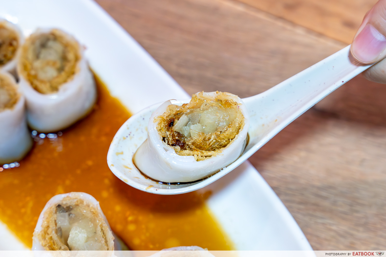 Richman-Dim-Sum-Crispy-Popiah-Rolls-Interaction