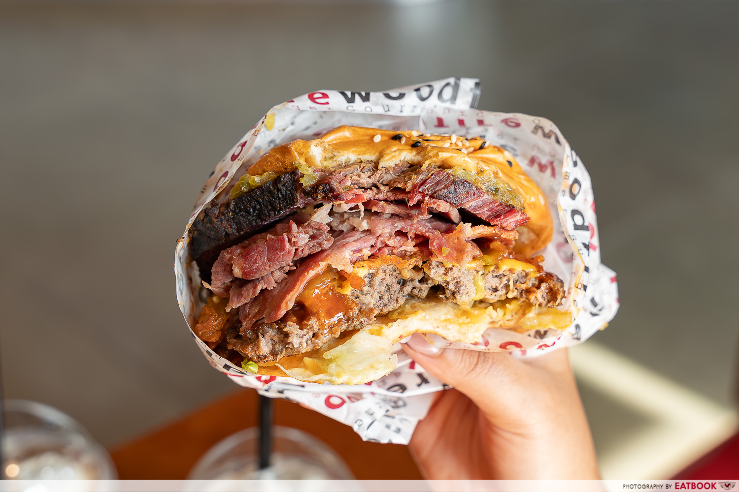 beef-brisket-burger-closeup