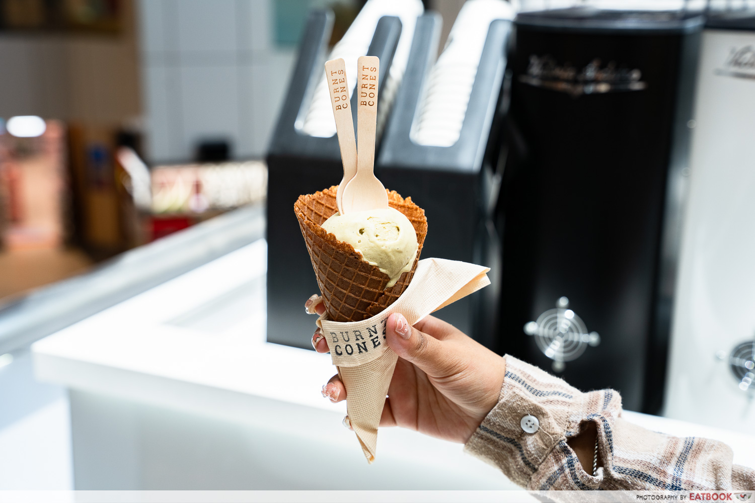 burnt-cones-pistachio-gelato