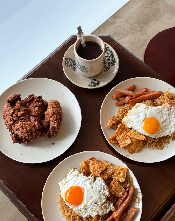 kopi-siew-dai-flatlay