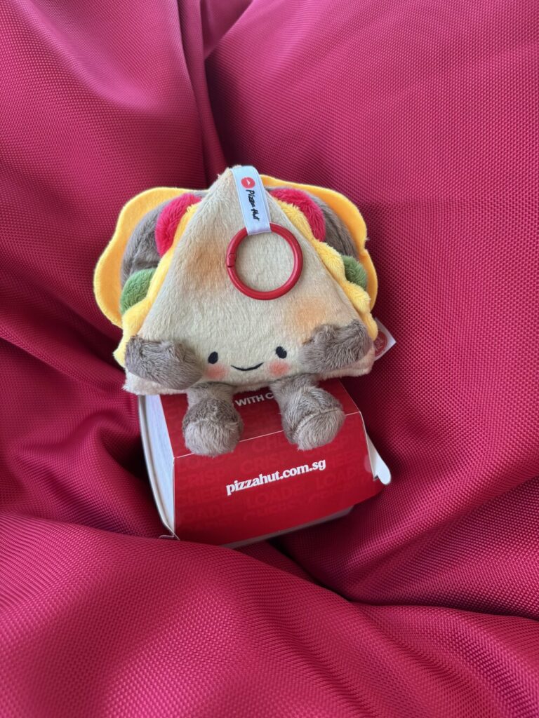 pizza-hut-plushie