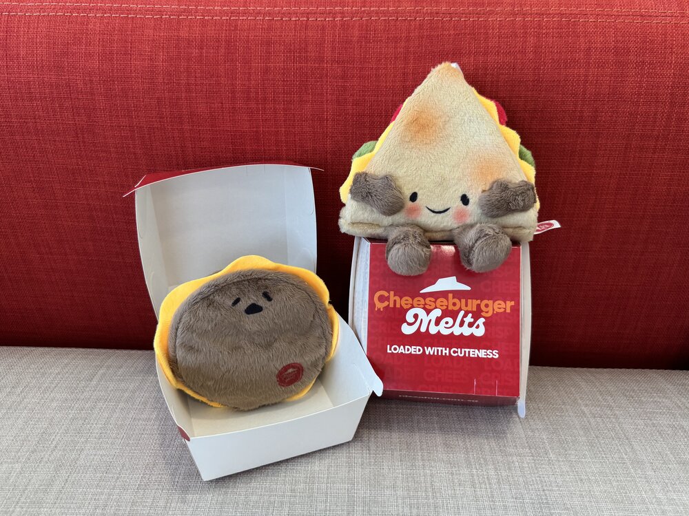 pizza-hut-plushie-in-box