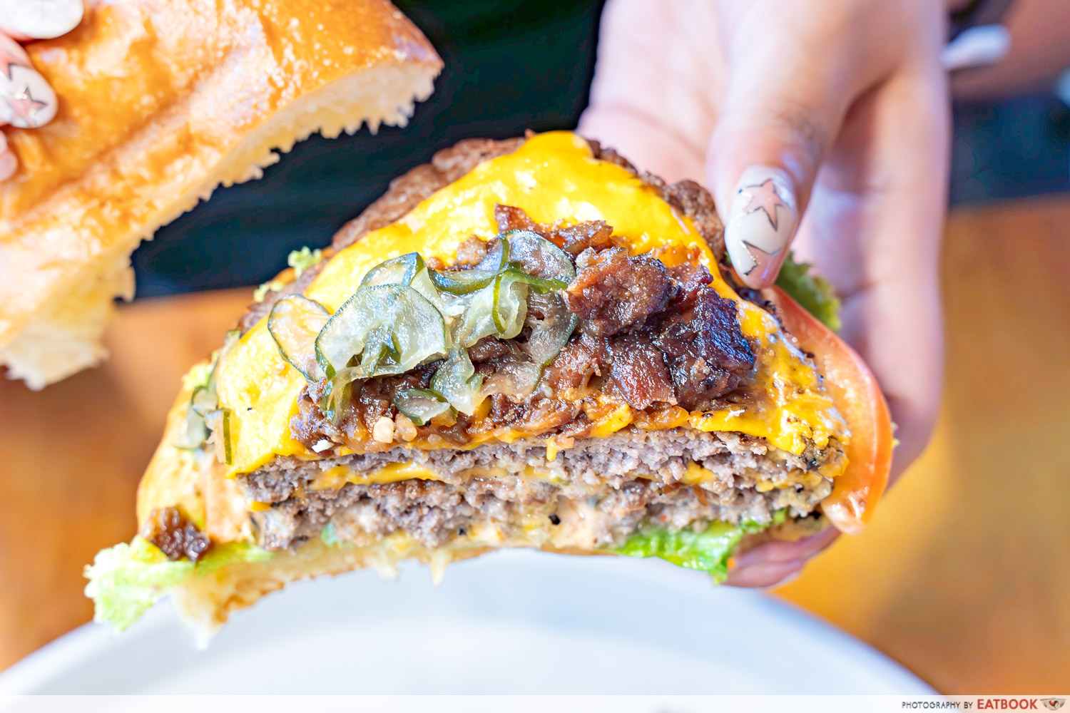 swag-and-sizzle-burger-closeup