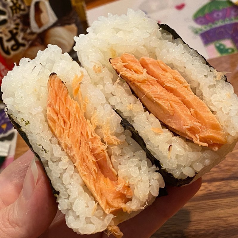 tokyo-konbini-onigiri