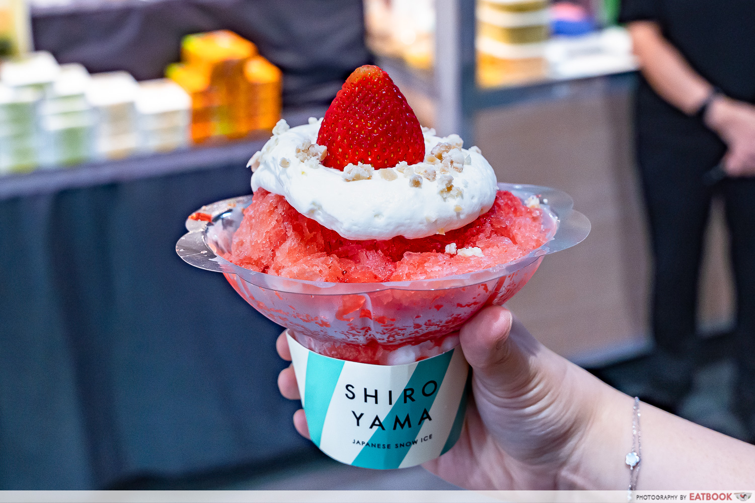 Isetan-Hanabi-Matsuri-Ichigo-Shaved-Ice-Intro