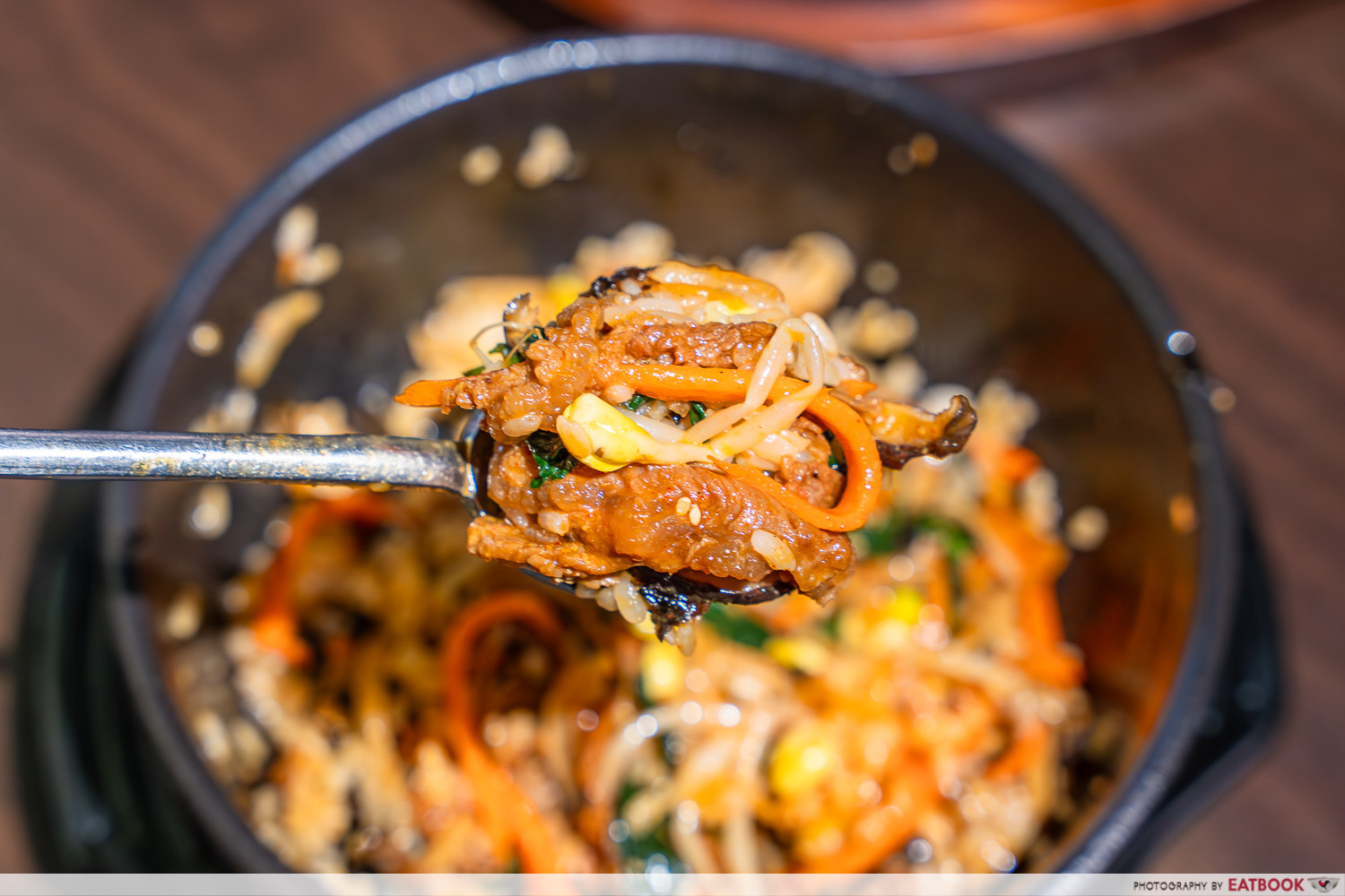 ManNa-Korean-Restaurant-bibimbap-interaction