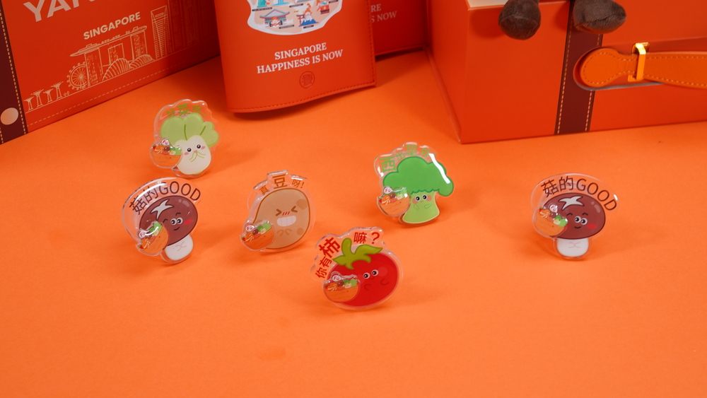 Yang Guo Fu Phone Stand (1)