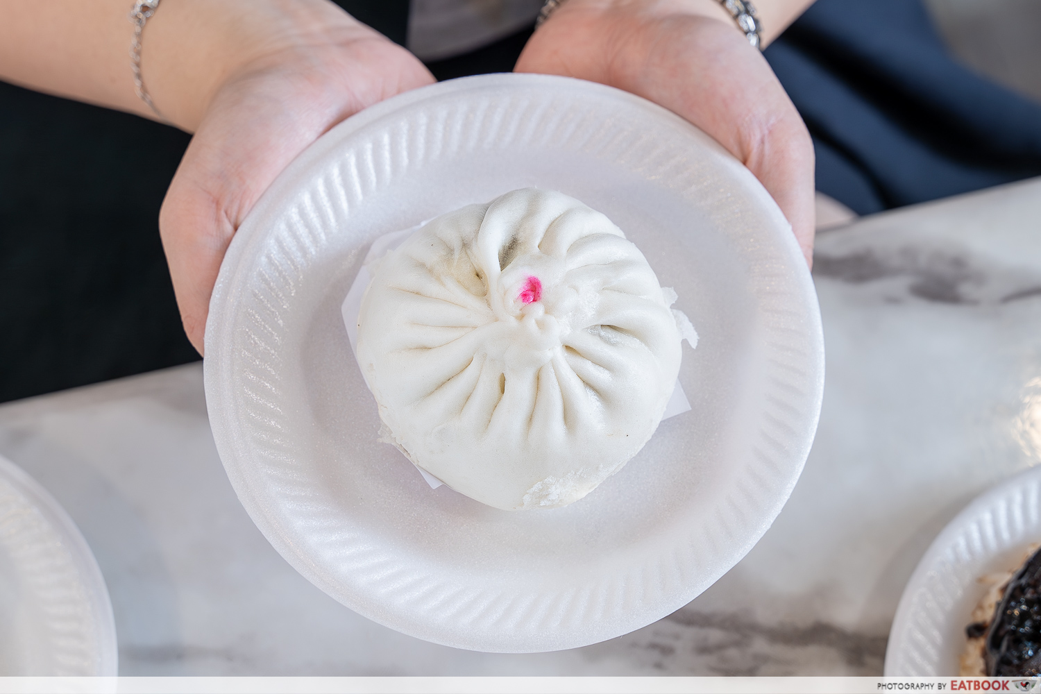 Zhen-Zheng-Handmade-Pau-Black-Pepper-Intro