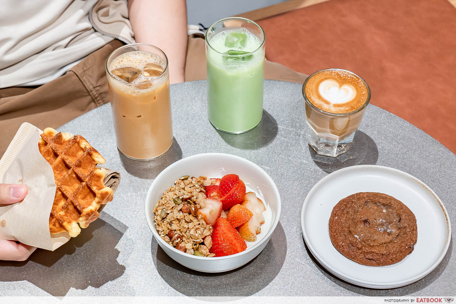 blue-bottle-coffee-paragon-flatlay