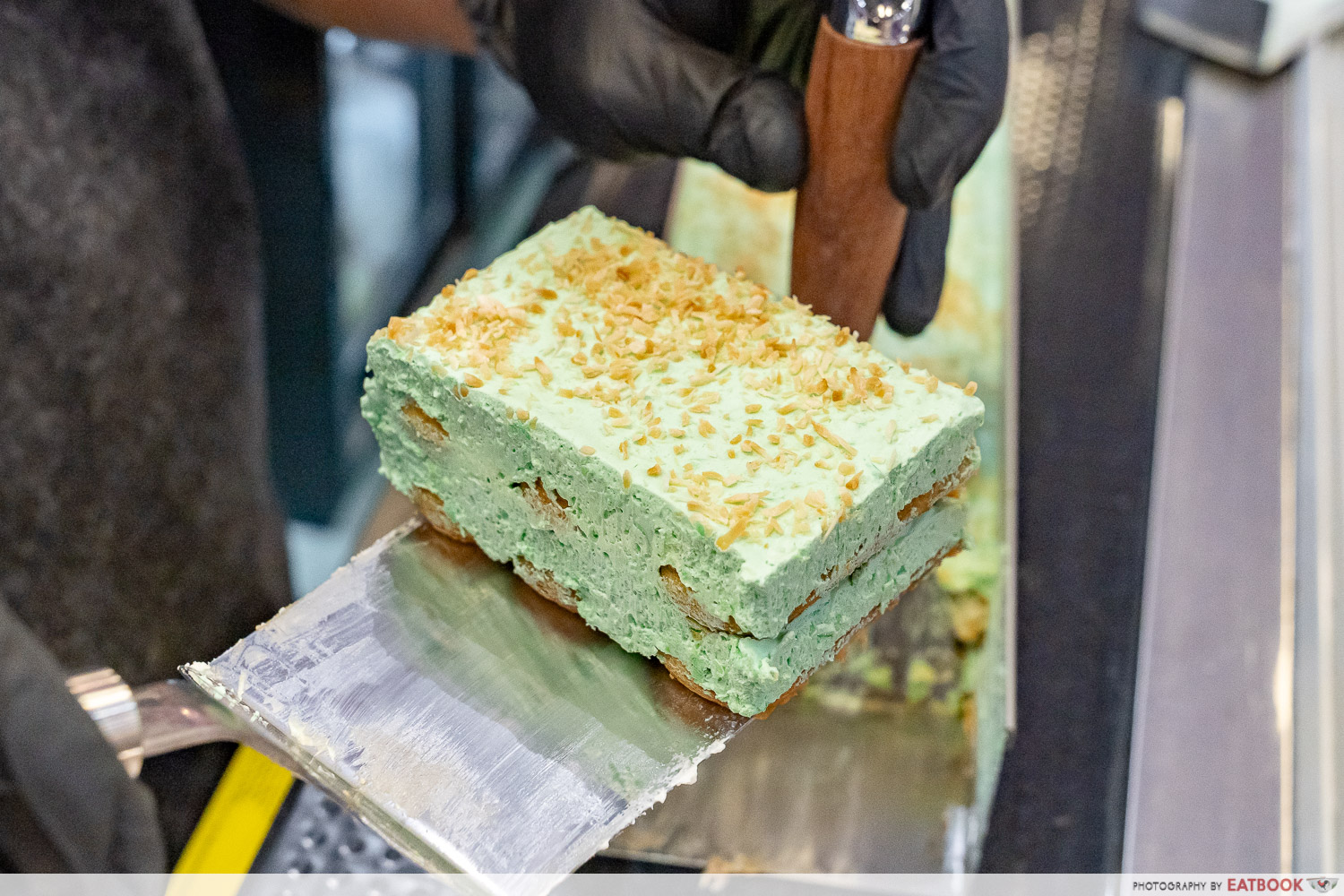 ondeh-ondeh-chio-tiramisu-takashimaya-food-fiesta-2025