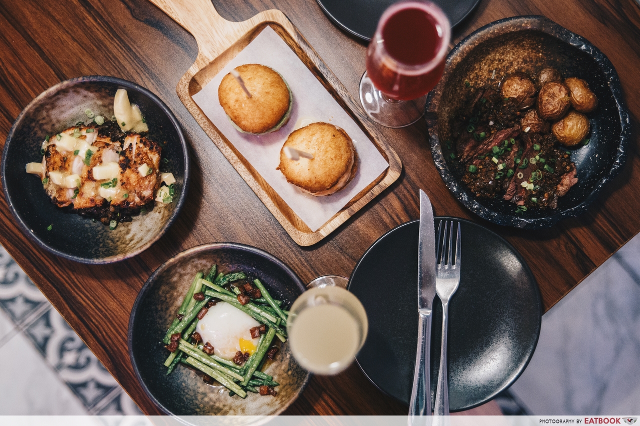 the-replacement-lodge-&-kitchen-flatlay