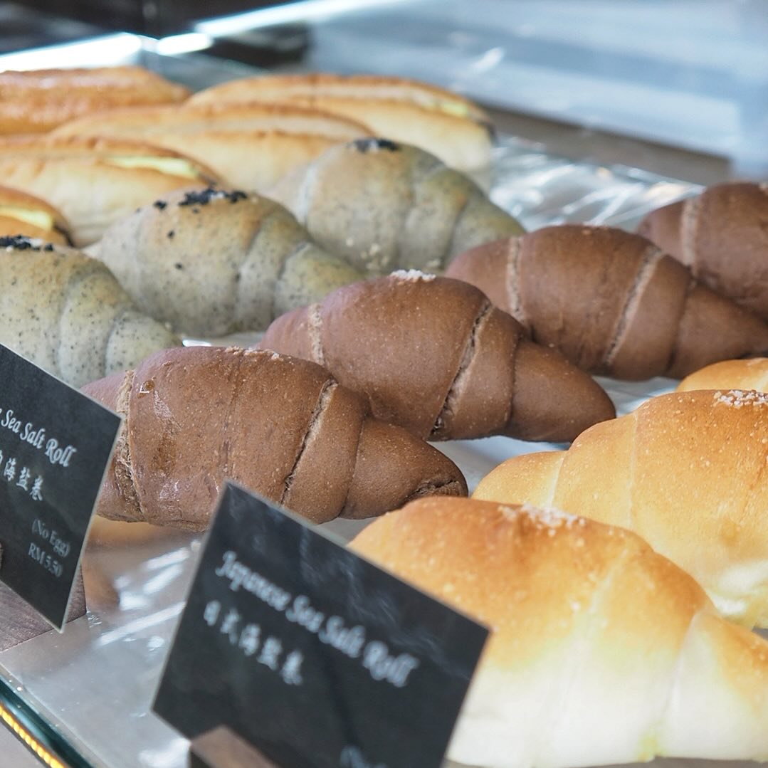 JB-Mount-Austin-Bakeries-Kurēpu-By-Champs