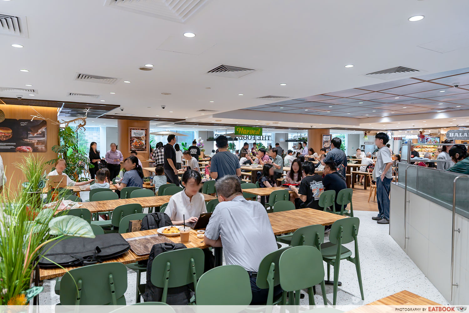 The-Food-Place-Seating