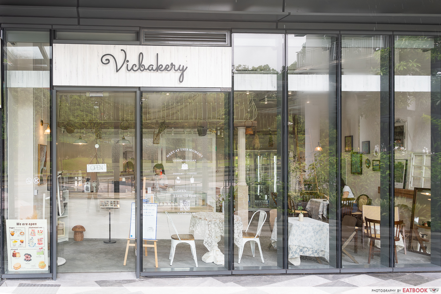 Vic-Bakery-Storefront