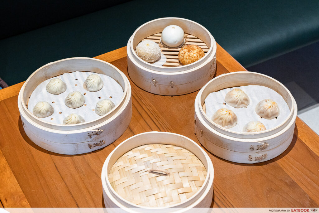 din-tai-fung-rws-weave-food-buns-flatlay