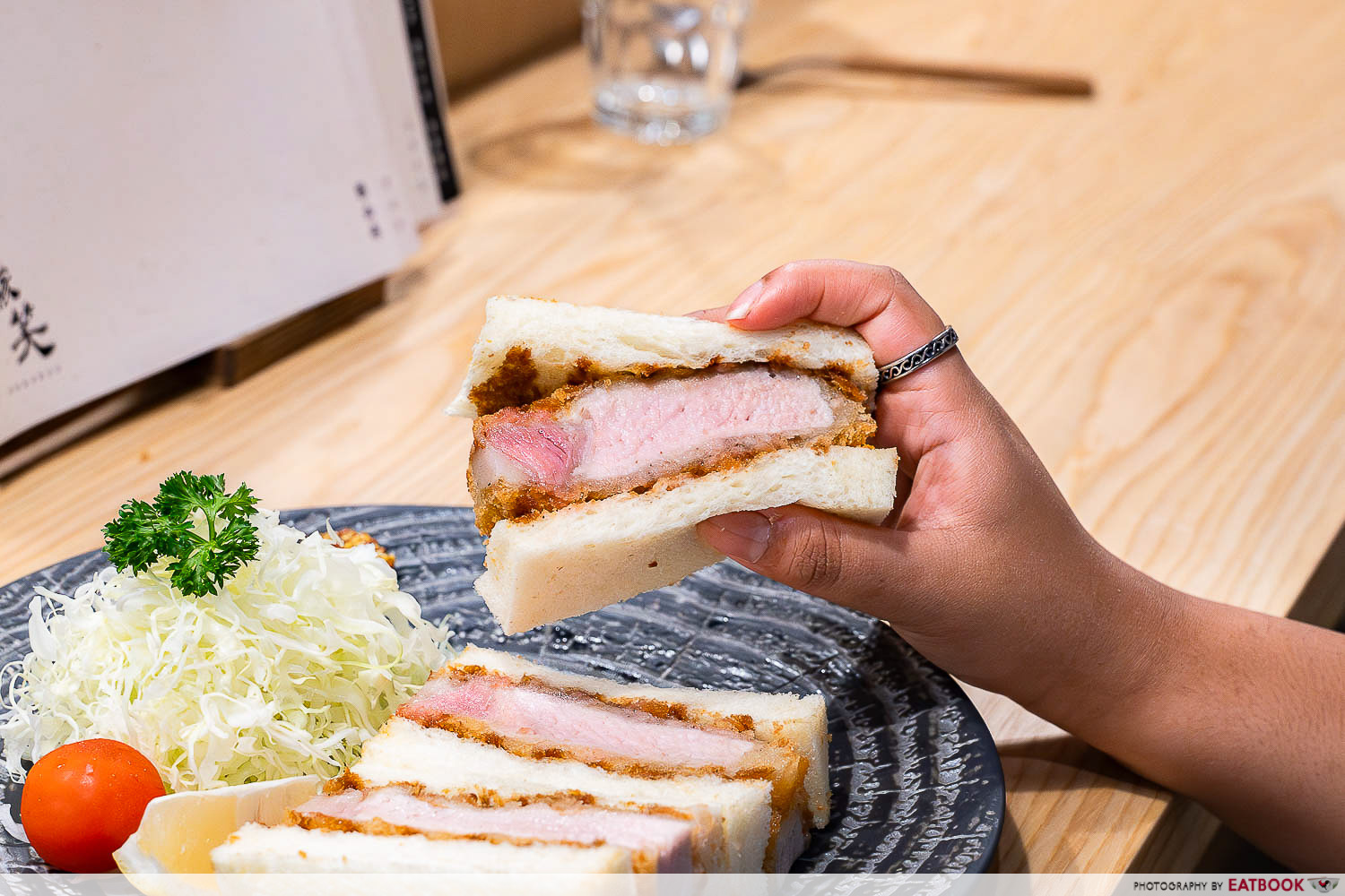 katsu-sando-set-tonshou-interaction