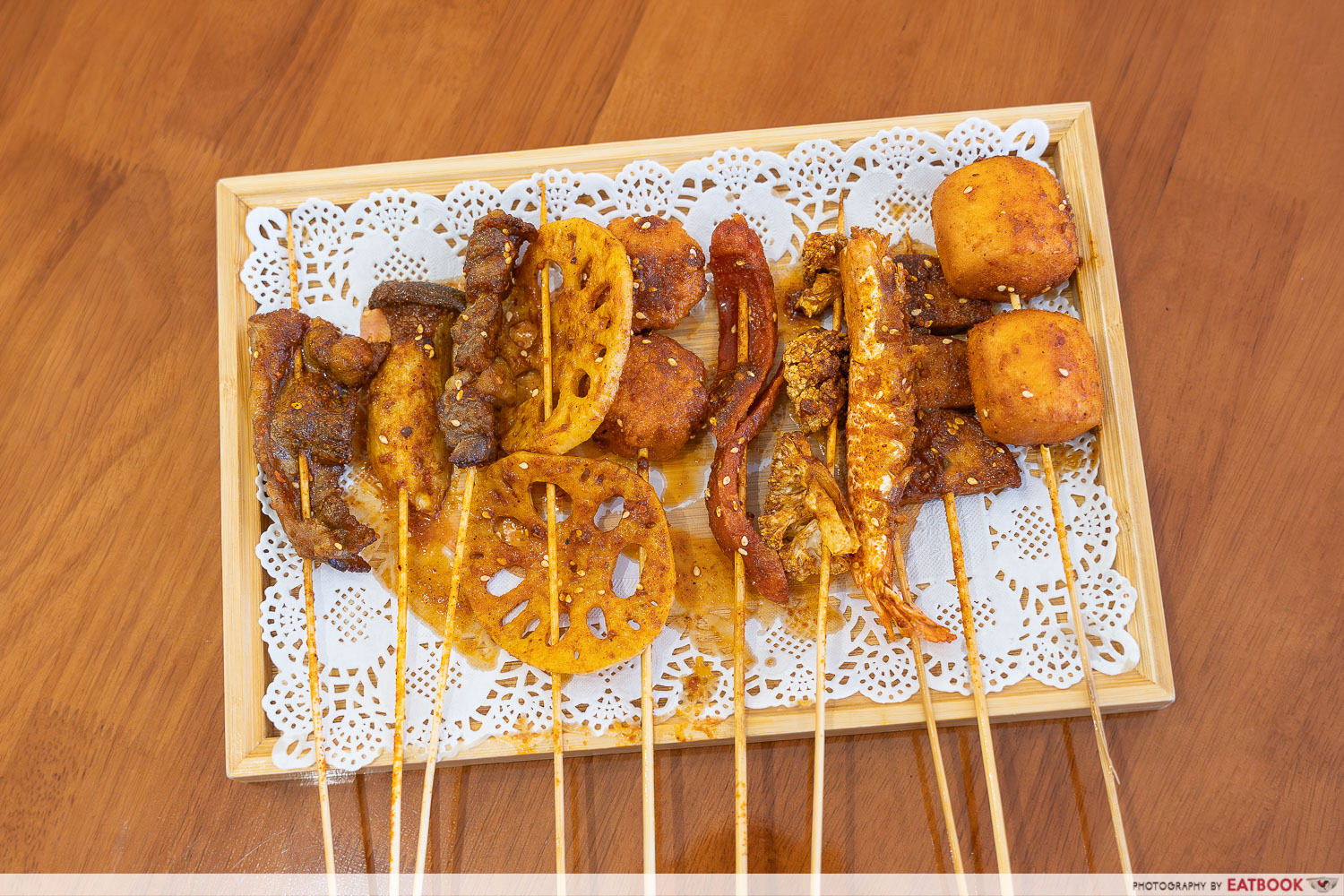 kayu-kayu-flatlay