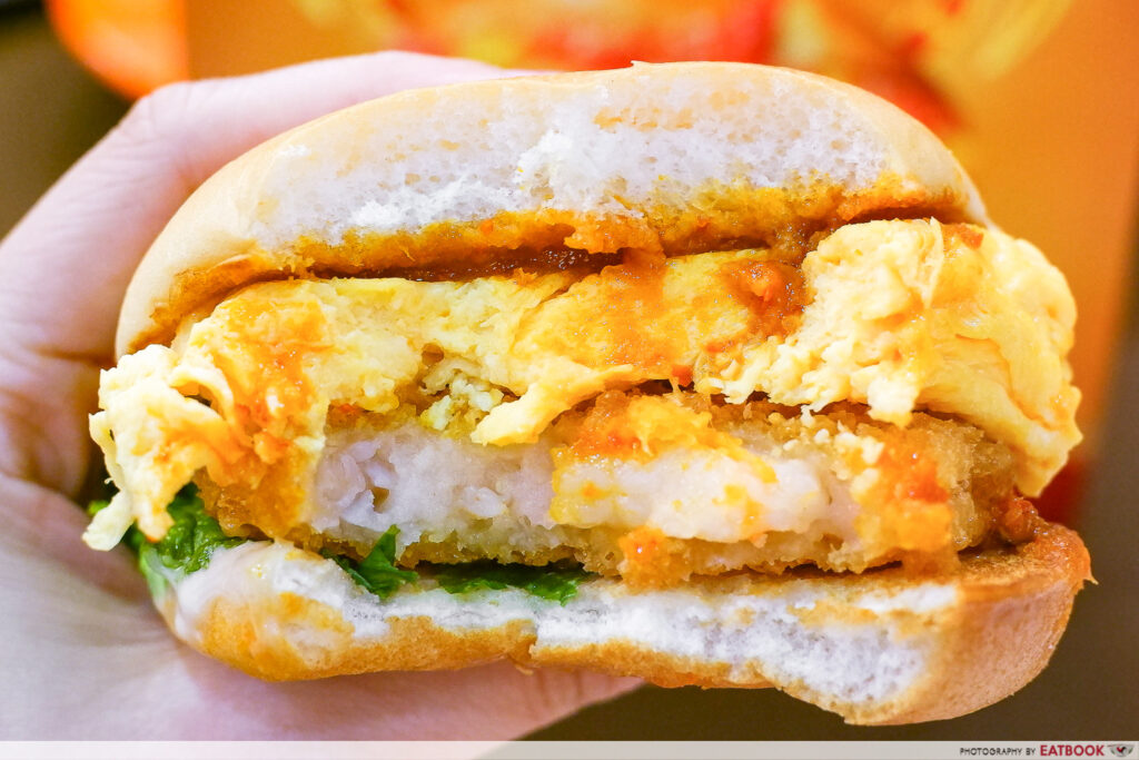 mcdonalds-chilli-crab-burgers-jumbo-prawn
