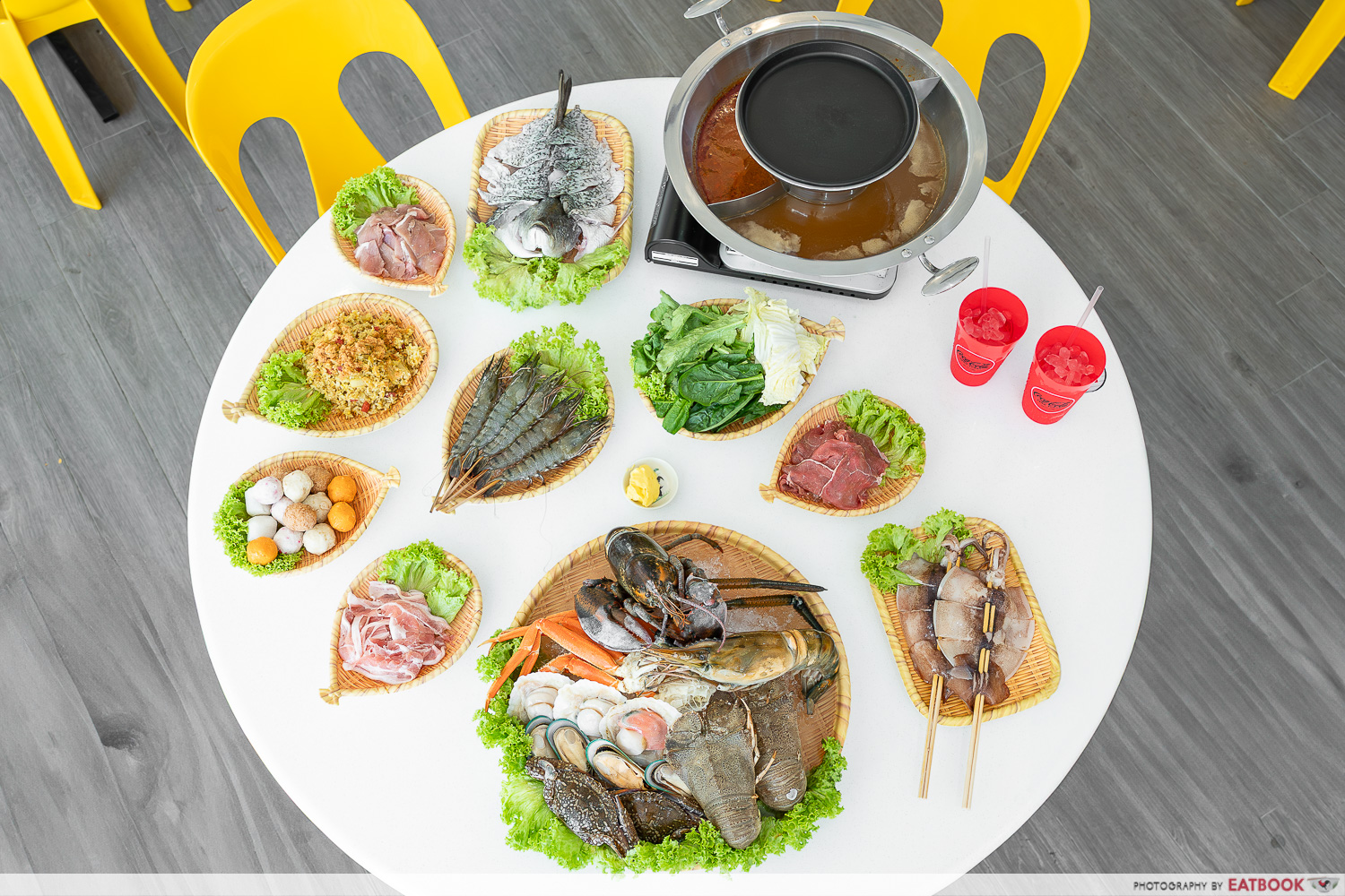 shrimp-prawn-hotpot-flatlay