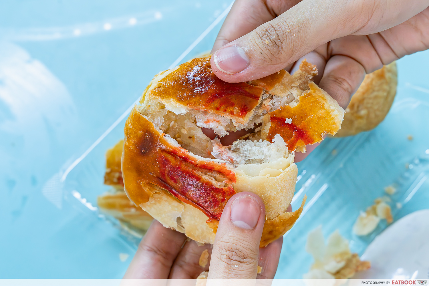 wife-biscuit-poh-guan-cake-house-cross-section