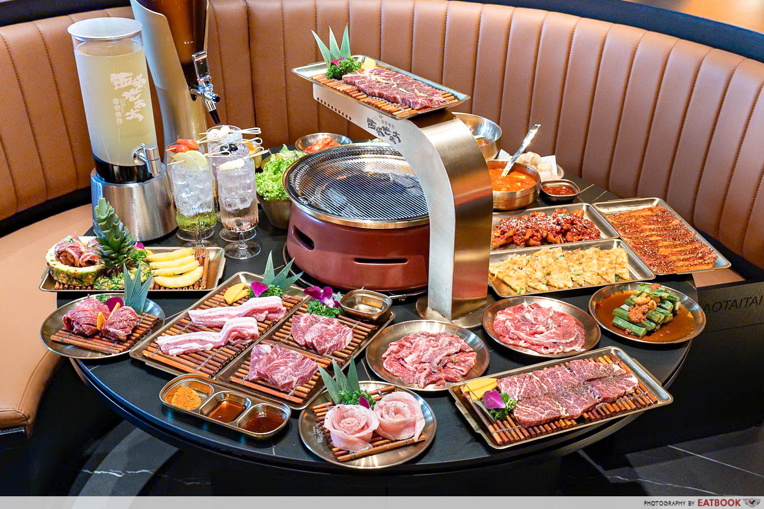 xita-lao-tai-tai-flatlay-new-chinese-food-brands