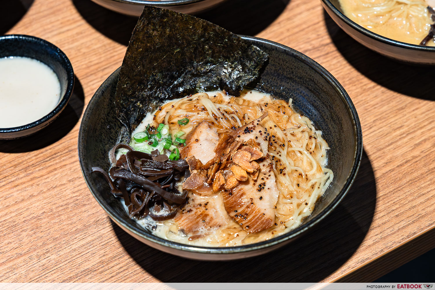 Kiwami-ramen-buffet-garlic