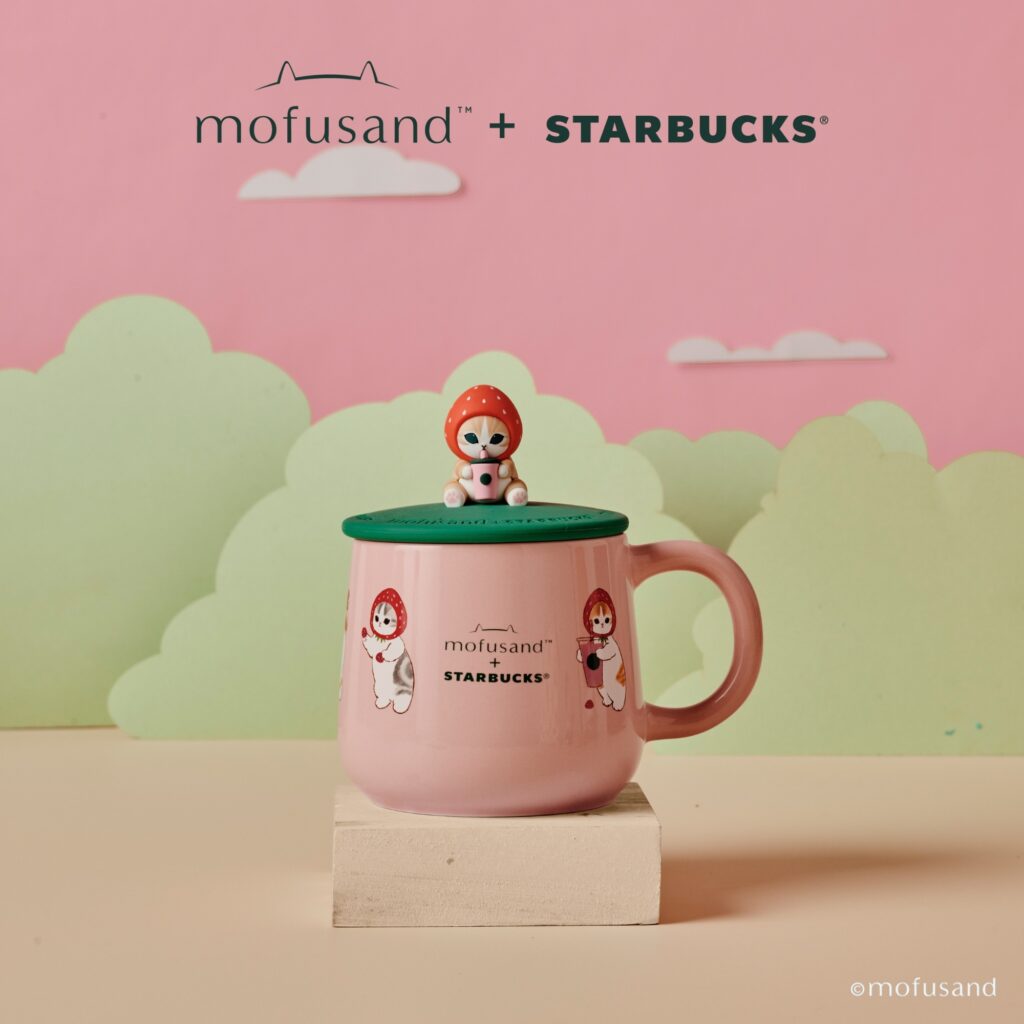 Strawberry-mug-mofusand-starbucks (1)