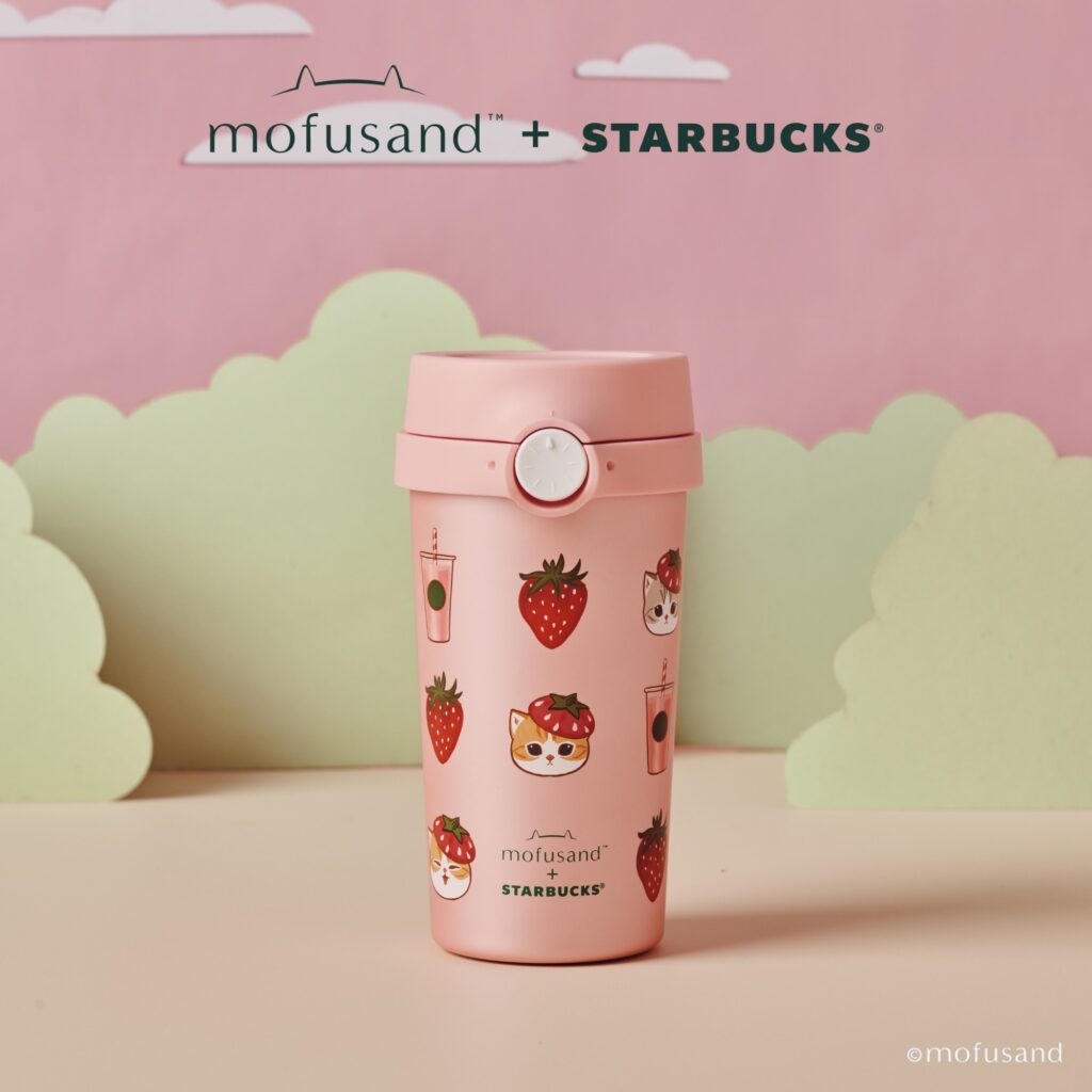 Strawberry-tumbler-mofusand-starbucks (1)