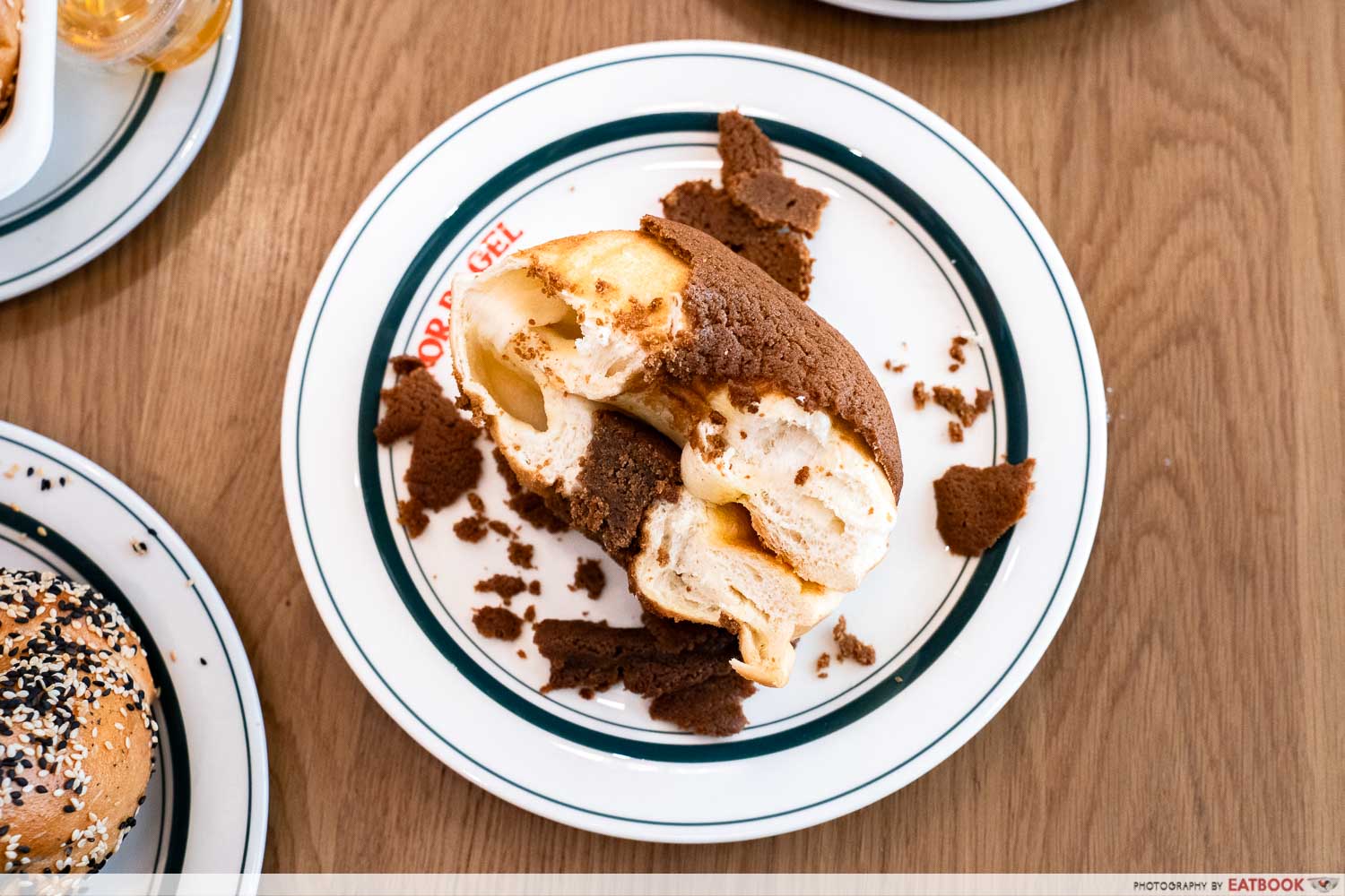 b-for-bagel-pop-up-mocha