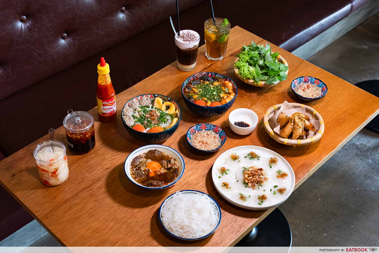 bac-viet-flatlay