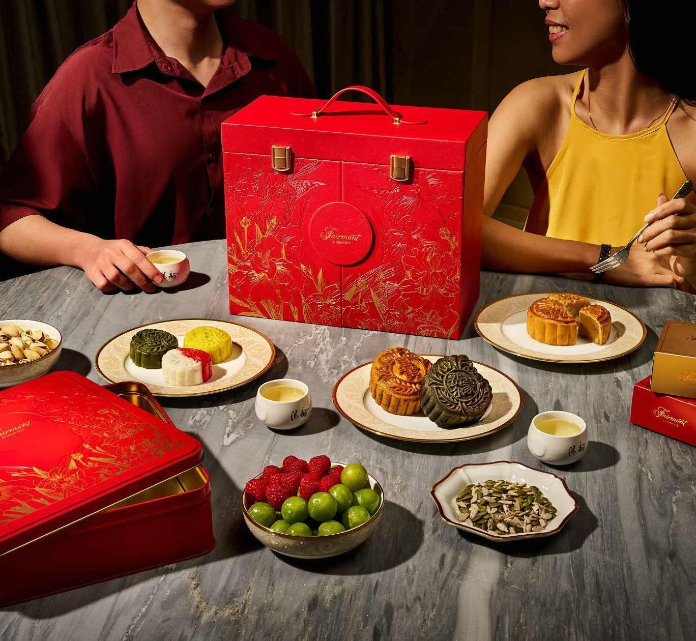 fairmont singapore dbs mooncake deals 2025