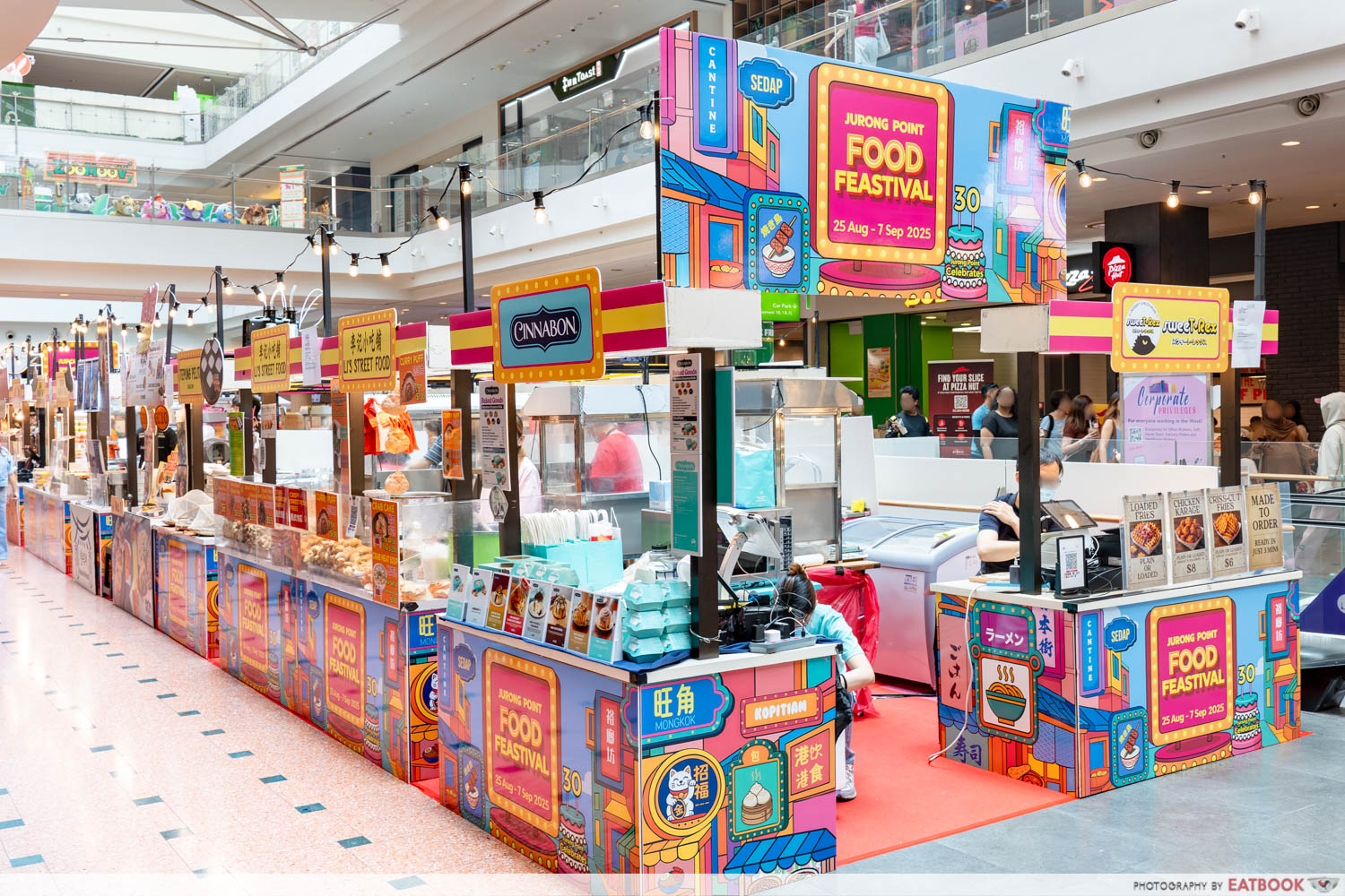 jurong-point-feastival-ambience