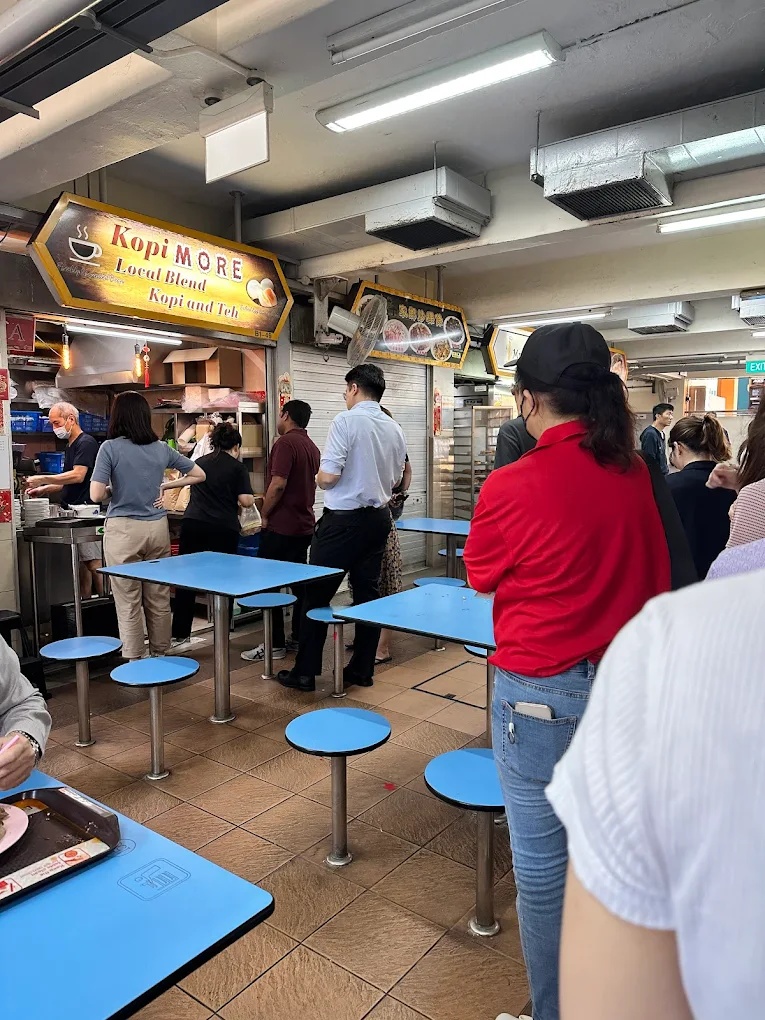 kopi-more-queue