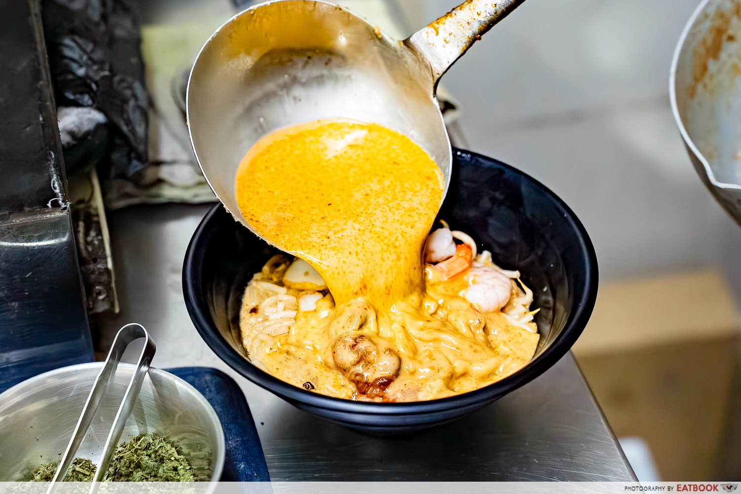 laksa-ranked-terry-pour