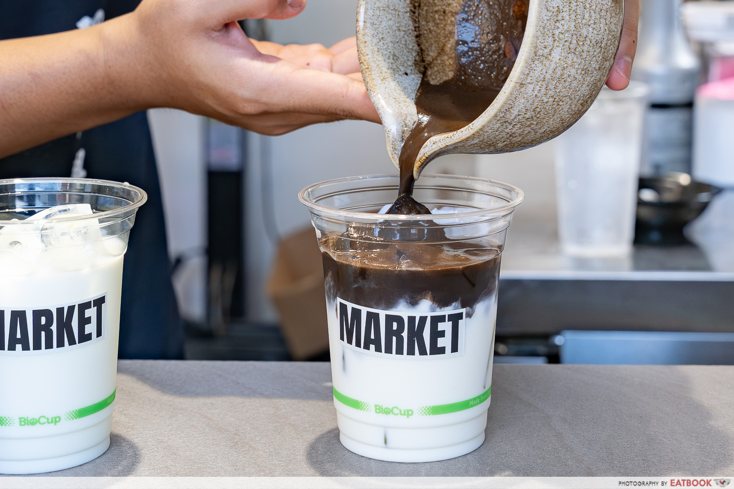 market-at-maxwell-dirty-pour