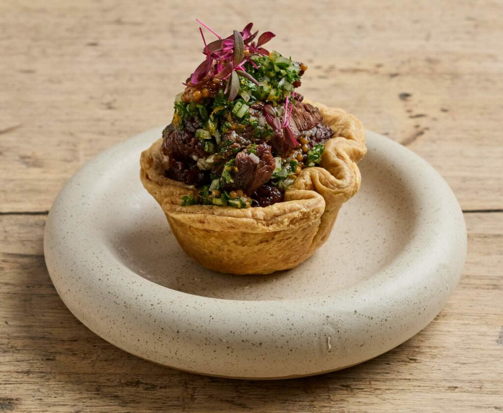 Braised-Oxtail-Open-pie-nesuto-cafe