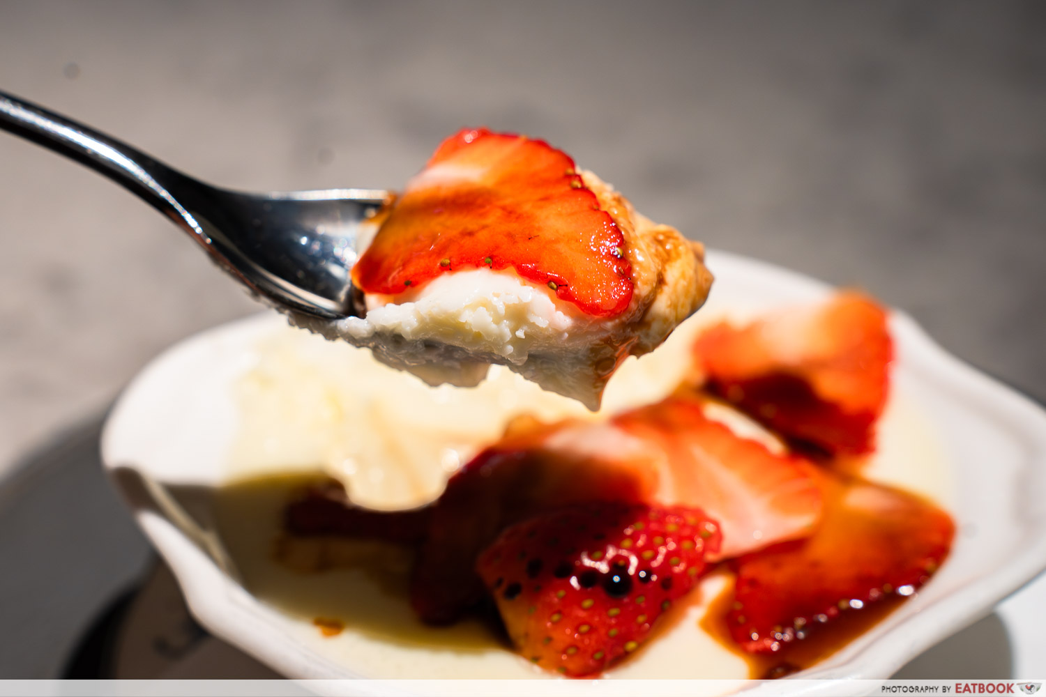 Osteria-Mozza-meyer-lemon-posset-scoop