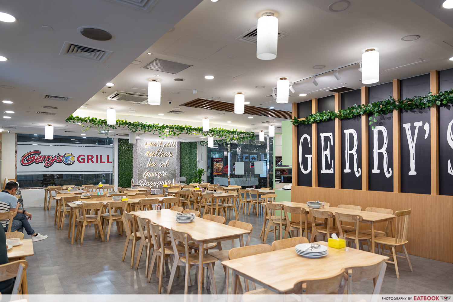 gerry's-grill-singapore-ambience