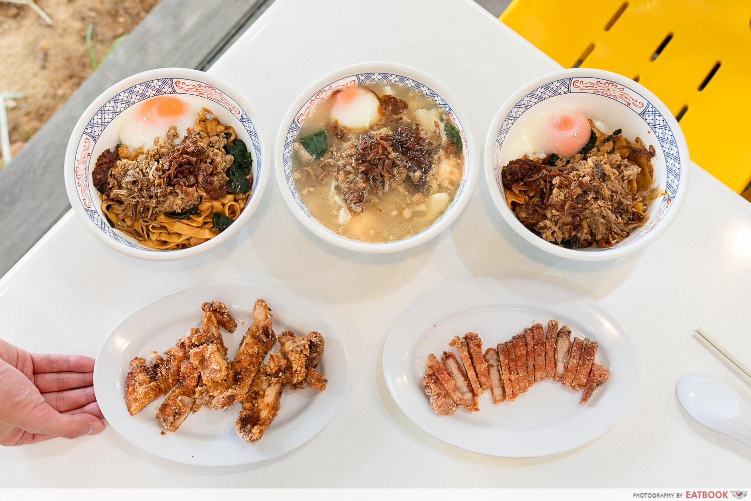 liu-san-jie-mee-hoon-kueh-flatlay