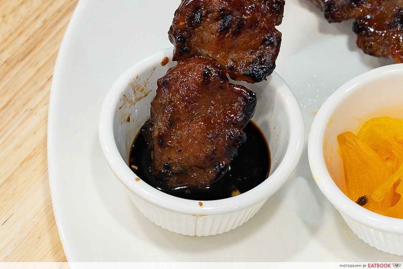 pork-barbecue-gerry's-grill-singapore-interaction-dipping