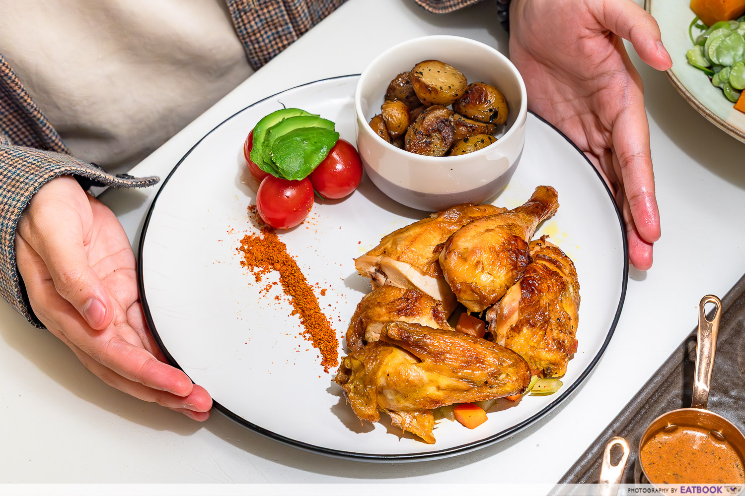 tomacado-signature-roasted-chicken-tomacado-interaction-establishment