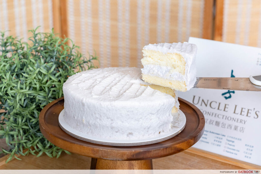 uncle-lee-confectionery-orh-nee-cake-sliced