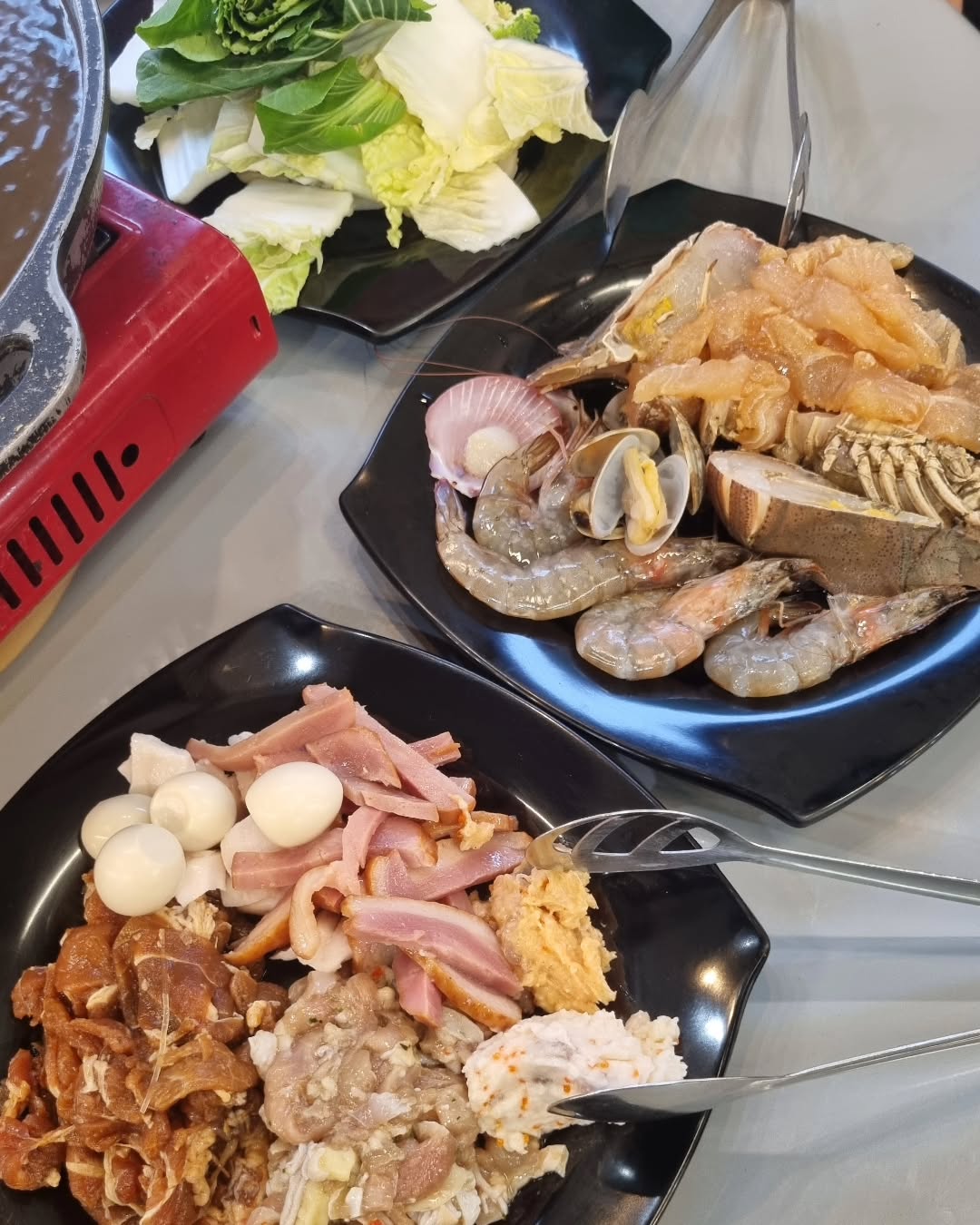 131-Mookata-plates